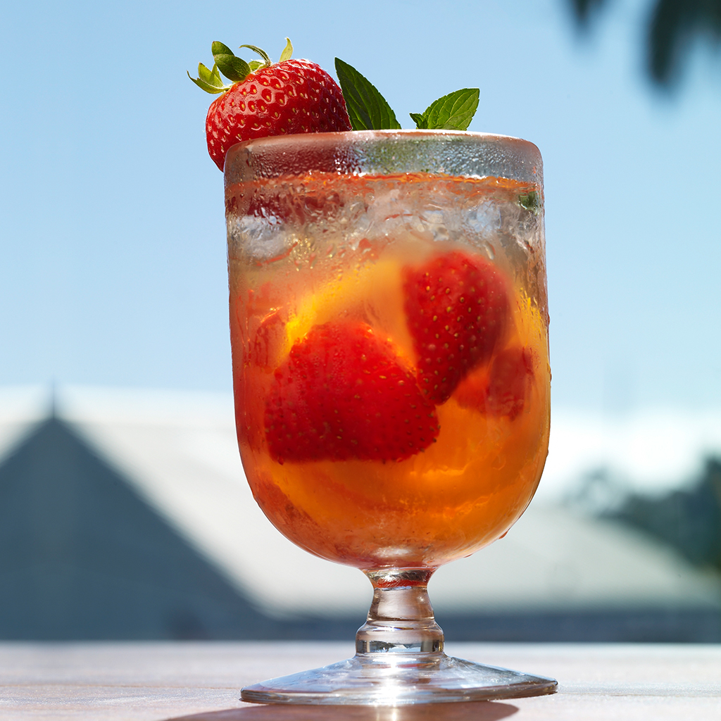 Strawberry Cocktail Recipe | California Strawberry Commission