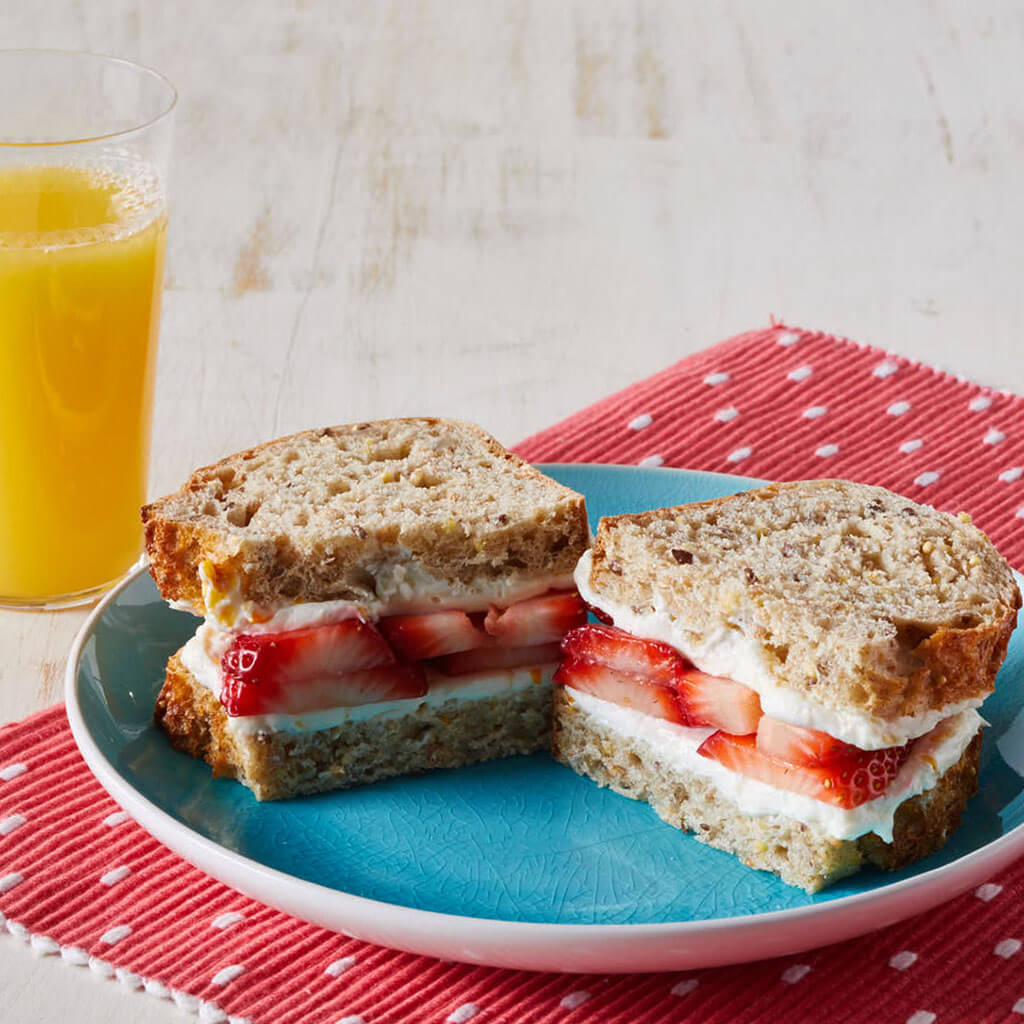 Strawberries N Cream Sandwich California Strawberry Recipe