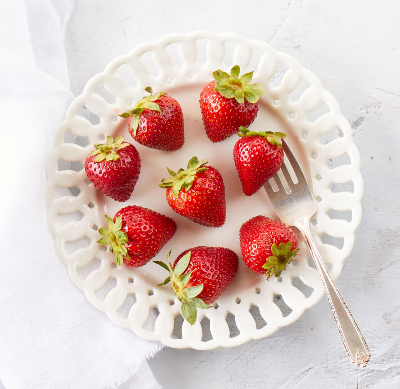 eightstrawberries California Strawberry Commission