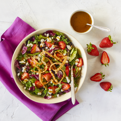 Chinois & Goat Cheese Strawberry Salad