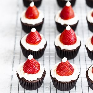 Santa Hat Cupcakes