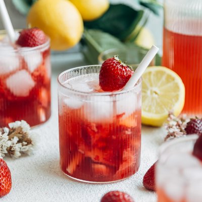 Strawberry Kombucha Mocktail