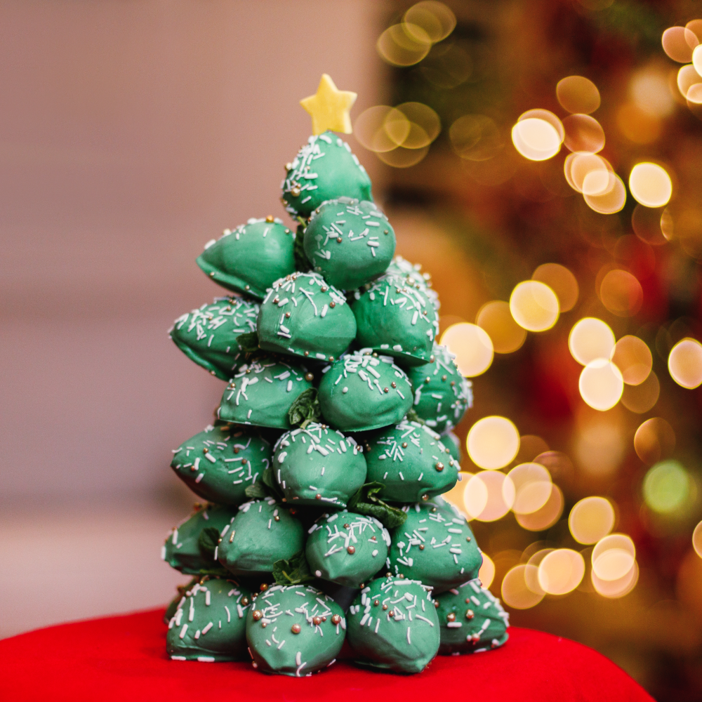 Chocolate Covered Strawberry Christmas Tree California Strawberry