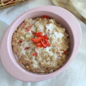 Strawberries and Cream Oatmeal